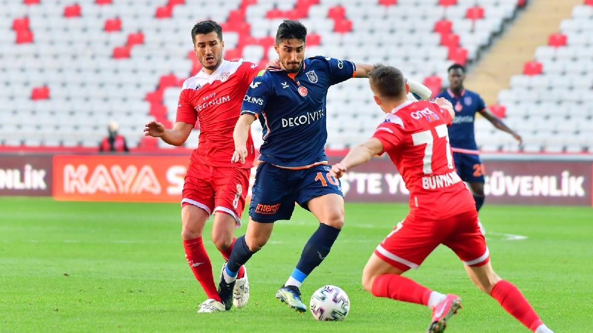 Antalyaspor ile Başakşehir'in pozisyonsuz maçında seriler devam etti