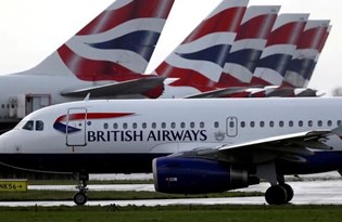 British Airways'in sahibi IAG, geçen yılı 7,4 milyar euro zararla kapattı
