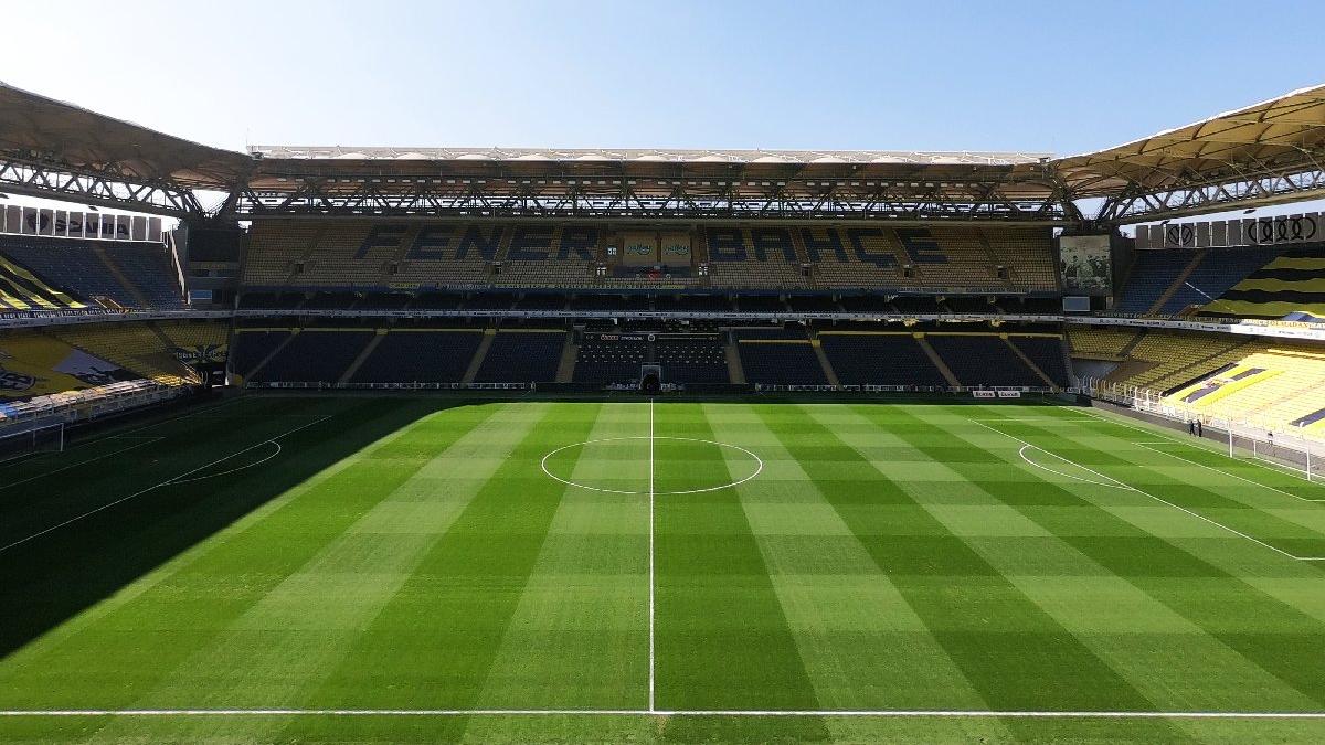 Fenerbahçe stadındaki zeminde muhteşem değişim