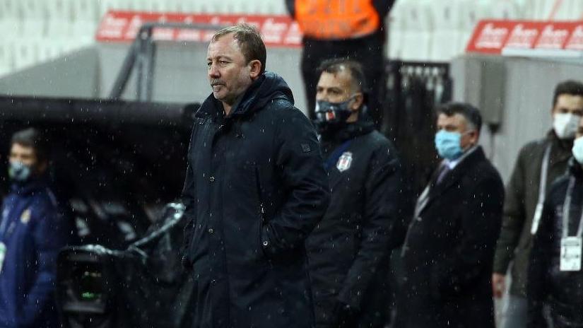 Sergen Yalçın oyunculardan memnun, puandan değil!