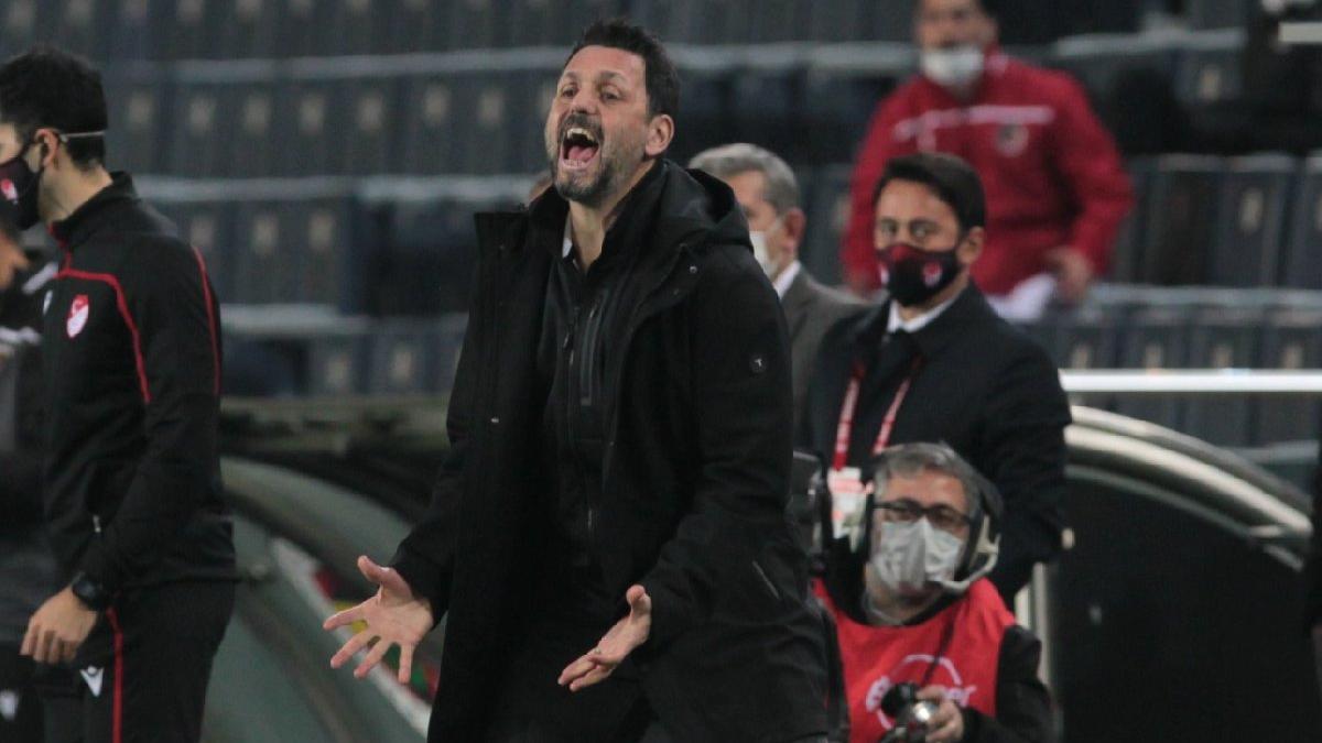 Erol Bulut: 'Yüzde 100 ofsayt, çizgiler bize farklı çiziliyor'