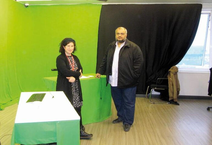 605824d8bf2144091844b543