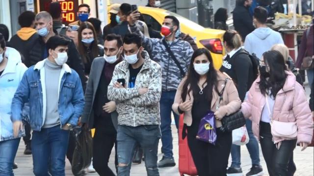Kısıtlamasız cumartesi uzmanları korkuttu: Böyle sürdükçe pandemi bitmez, asıl tablo üç hafta sonra belli olacak