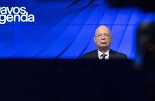 Dünya Ekonomik Forumu Başkanı Schwab: Türkiye, dijital dönüşümde liderlik üstlenebilir