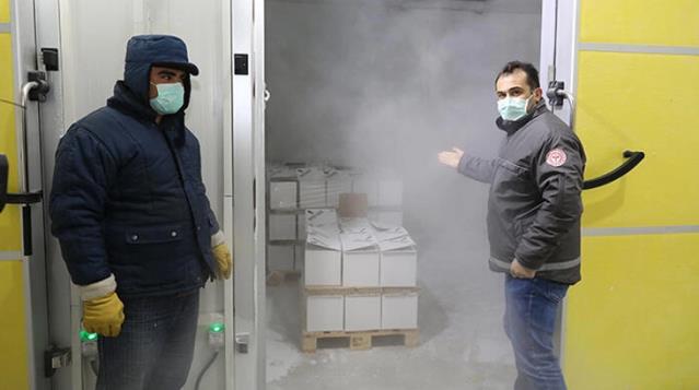 Sağlık Bakanlığı Türkiye'ye gelen BioNTech aşılarının görüntülerini paylaştı: -80 derecede özel odalarda saklanıyor