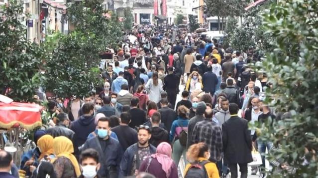 Samsun'daki bir mahallede belirtilerini gizleyen vatandaşlara test yapıldı! Yarısından fazlası koronavirüslü çıktı