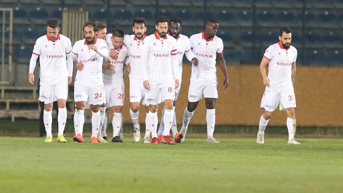 Samsunspor'un bileği bükülmüyor... Unvan artık bir başka Karadeniz ekibinde