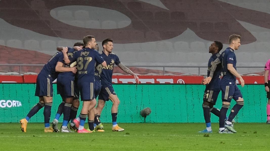 Konyaspor 0-3 Fenerbahçe (Süper Lig 29'uncu hafta)