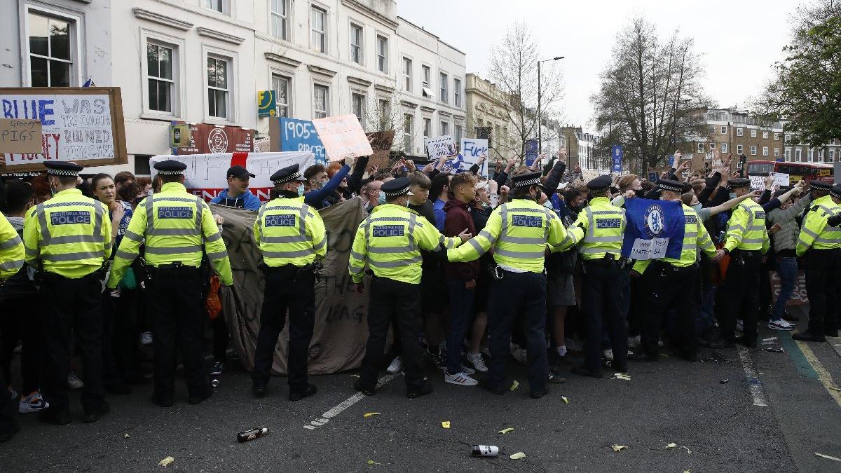 Avrupa Süper Ligi çatladı! Kulüpler çekiliyor, başkanlar istifa ediyor!