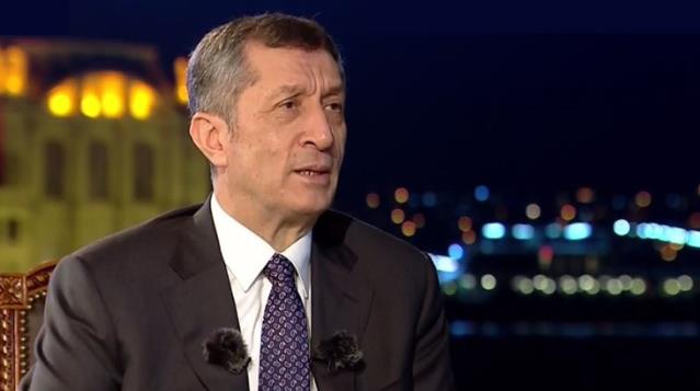 Bakan Selçuk'tan 'Okullar kapanacak mı?' sorusuna yanıt: Valilik gözetiminde kararlar alınıyor