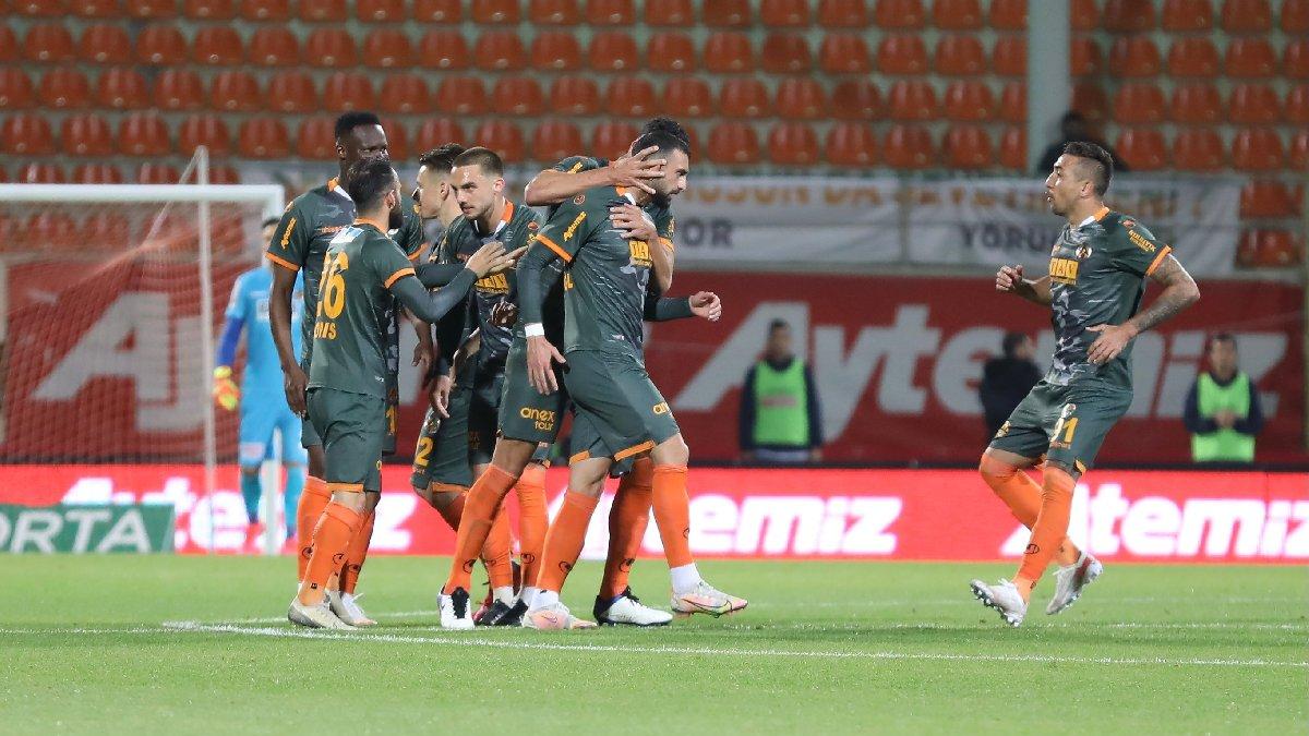 Alanyaspor'dan süper geri dönüş! Denizlispor'u ateşe attı