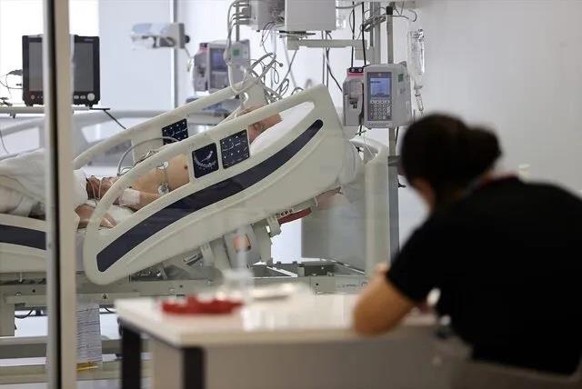 Bilim Kurulu Üyesi Turan'dan tam kapanma açıklaması: Tam kapanma önemli bir seçenek, çünkü hastaları kaybediyoruz