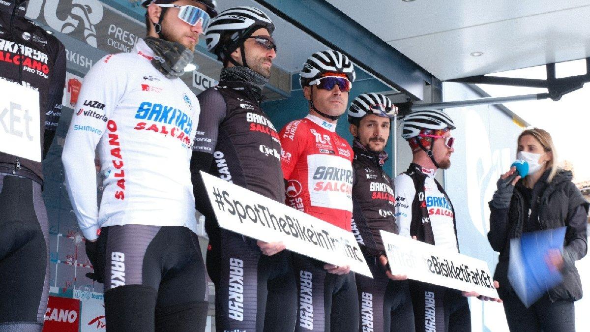 Cumhurbaşkanlığı Bisiklet Turu'nda sembol slogan podyuma taşındı