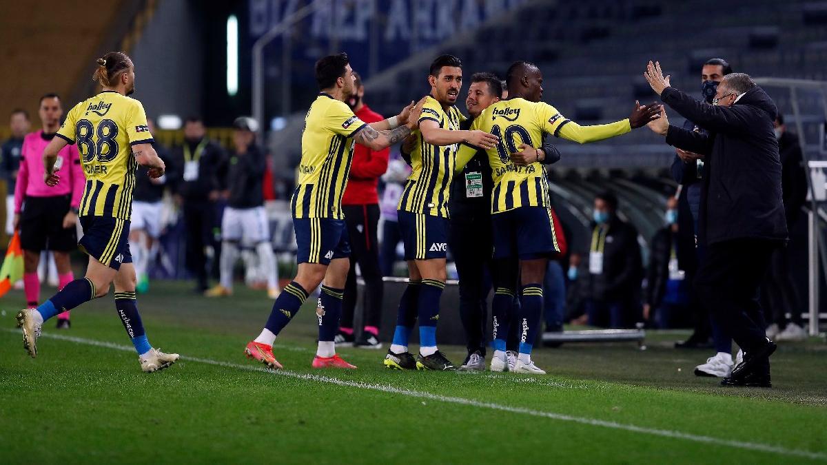 Fenerbahçe'de büyü bozuldu ama o eşik geçilmedi!