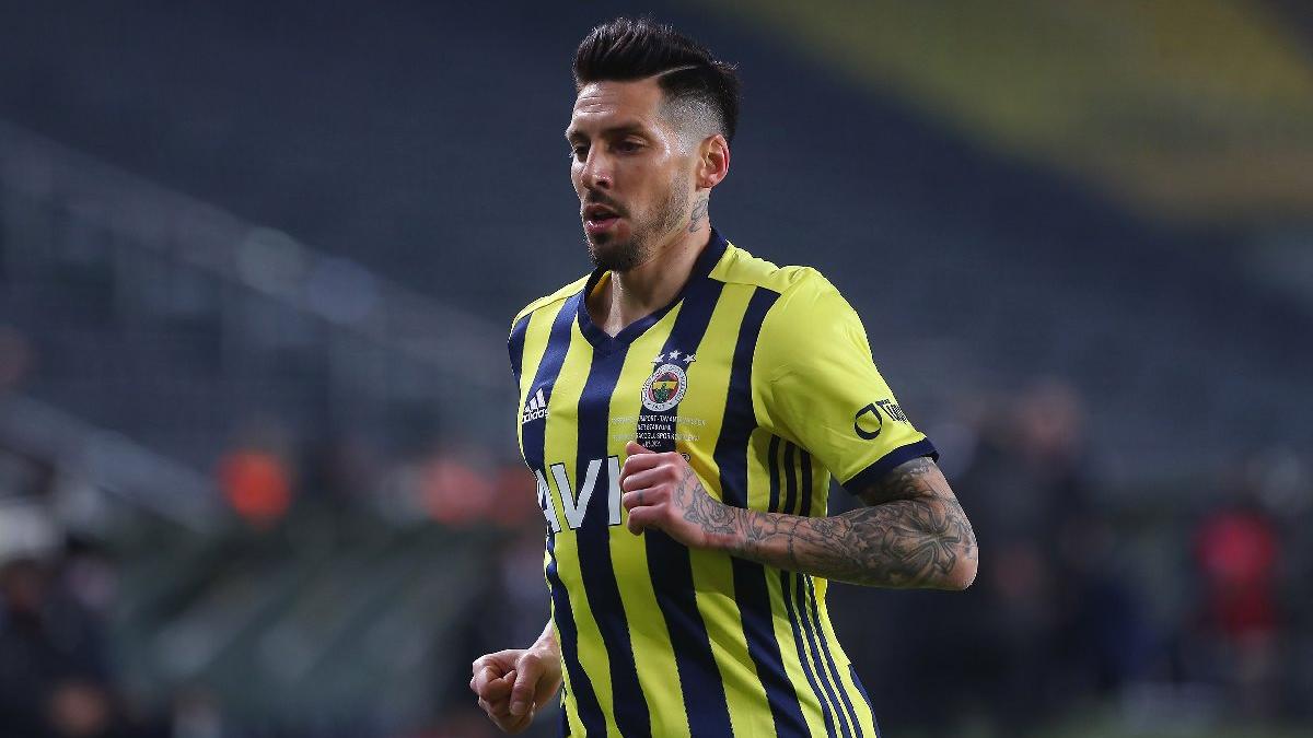 Fenerbahçe'de Jose Sosa isyanı! 'Bu adamın değerini anlayamadınız'