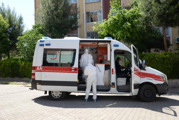 Evde korona tedavisi görenler için uzmandan uyarı geldi: İlaçlarınızı kullanın, yoksa klinik seyriniz kötüleşecek