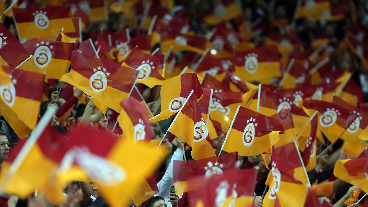 Galatasaray'da 3 futbolcu corona pozitif