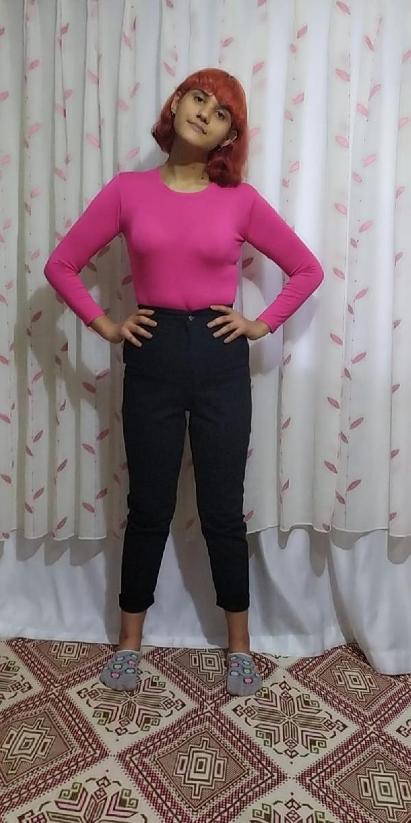 Genç kız verdiği kilolarla bambaşka biri oldu! Artık rahatlıkla arkadaşlarıyla görüşebiliyor