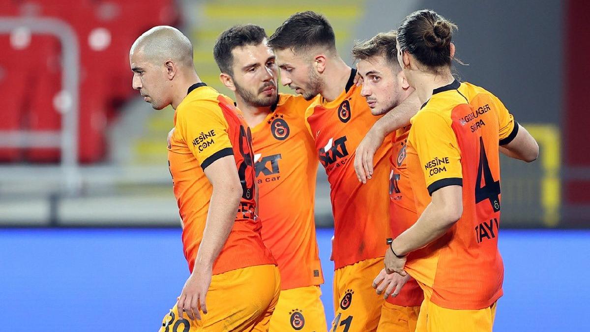 Galatasaray'da gençlik aşısı