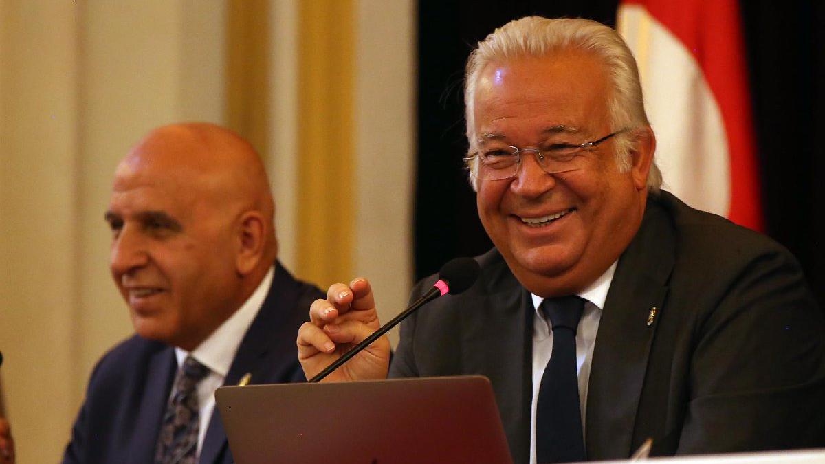 Eşref Hamamcıoğlu Galatasaray başkanlığına aday oldu