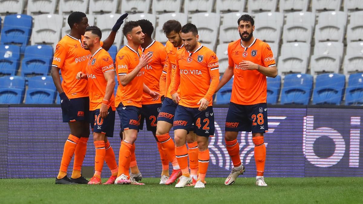 Başakşehir, Yeni Malatyaspor'u son nefeste devirdi: 1-3