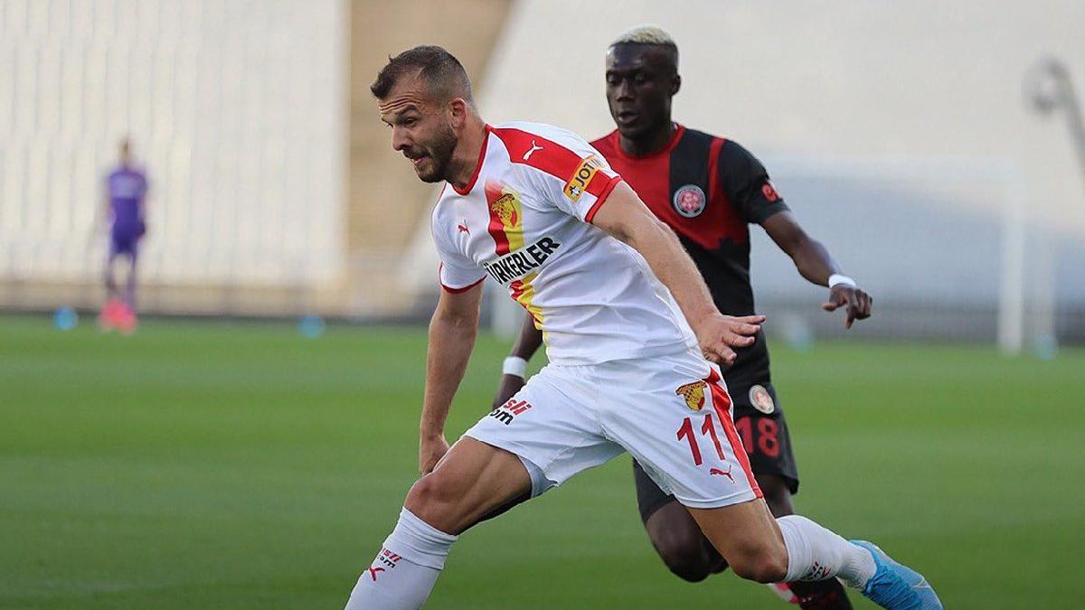 İki penaltı kaçtı Karagümrük ve Göztepe puanları paylaştı: 1-1