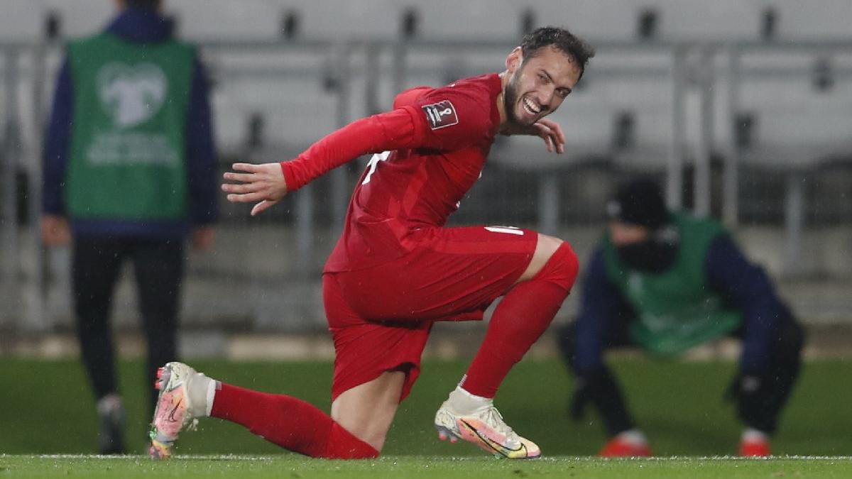 Hakan Çalhanoğlu: Hiçbirimizin gözüne uyku girmedi