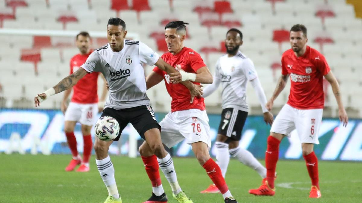 Lider Beşiktaş, Sivas deplasmanında da 2 puan bıraktı!