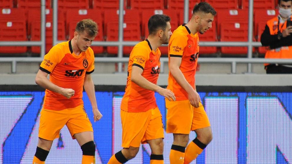 Galatasaray, Göztepe'yi Kerem Aktürkoğlu ile geçti: 1-3