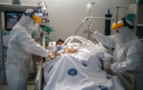 'Kırmızı kod'lu alanda hasta yaşı 30'lara indi