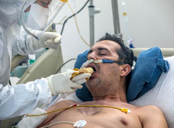 'Kırmızı kod'lu alanda hasta yaşı 30'lara indi