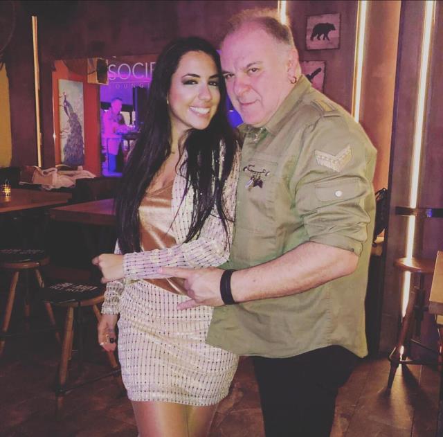 Koronavirüs nedeniyle entübe edilen Burak Sergen'in nişanlısının paylaşımı yürek burktu