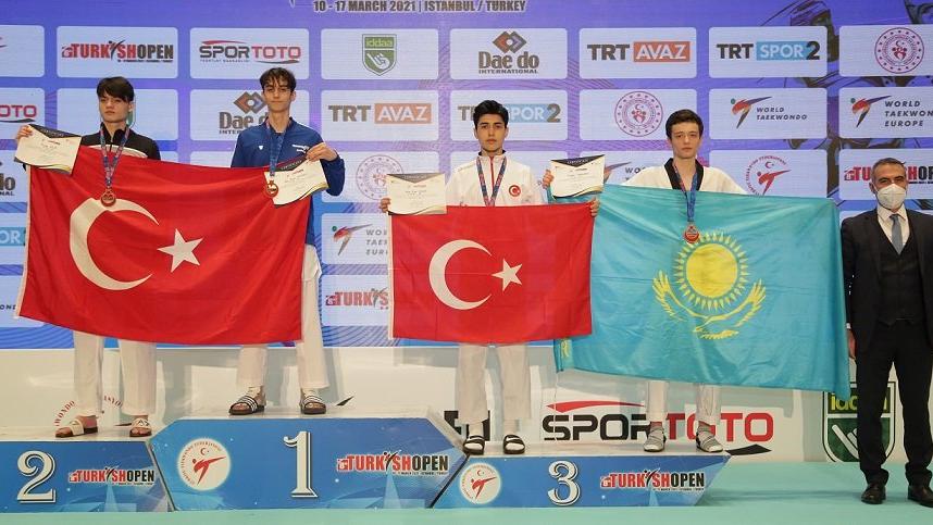 2 turnuvada 5 madalya! Sporculardan altın gurur..