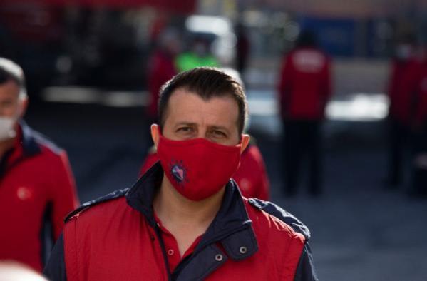 Son dakika gündem: İtfaiye eri, anne ve babasını kaybettiği koronavirüsten öldü