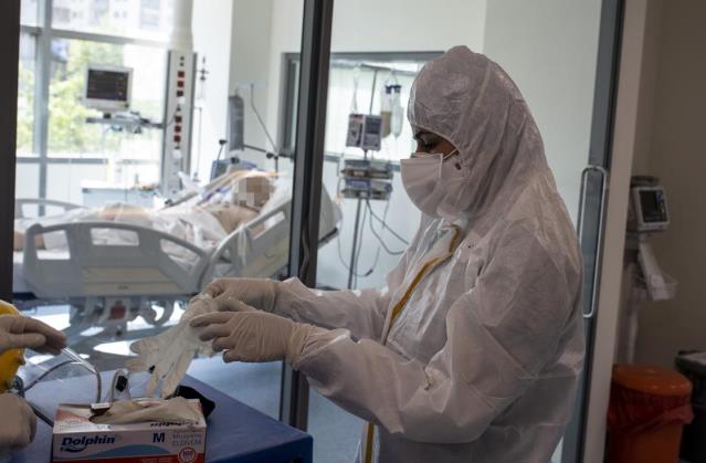 Son Dakika: Türkiye'de 1 Nisan günü koronavirüs nedeniyle 176 kişi vefat etti, 40 bin 806 yeni vaka tespit edildi