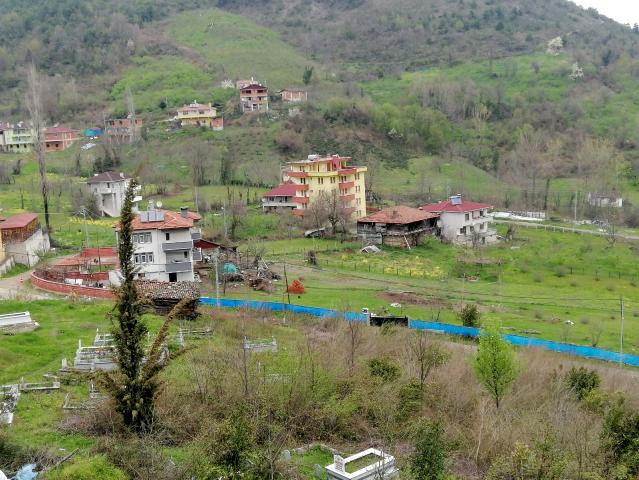 Sorumsuz tesisatçı, tamir için geldiği köyde 27 kişiye koronavirüs bulaştırdı