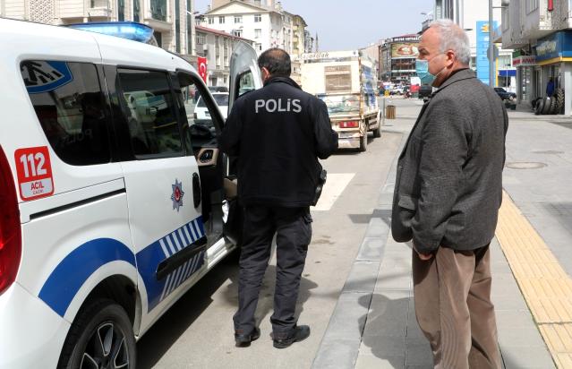 Vay bizim halimize! Karantinada olduğunu bile bilmeyen adam, durumu bankada öğrendi