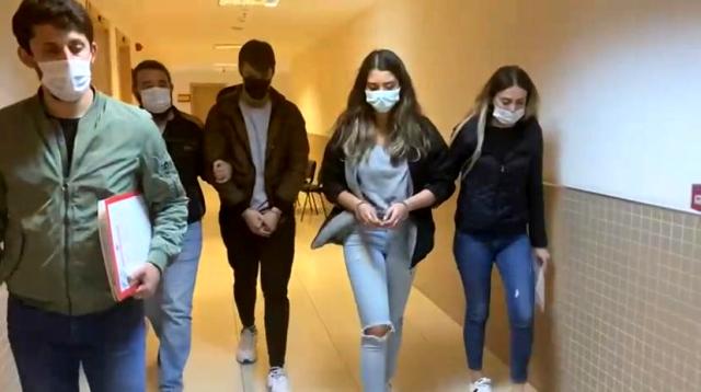 Türk pasaportunu aşağıladığı gerekçesiyle gözaltına alınan şüphelilere adli kontrol