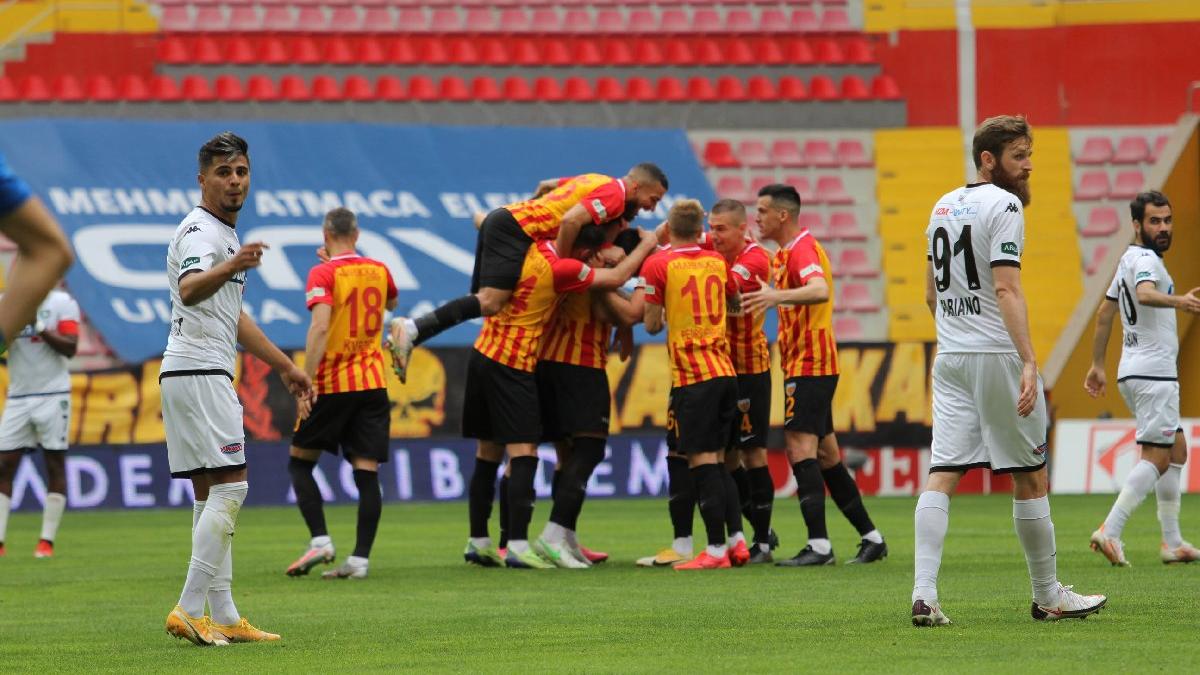 Kayserispor 6 attı Denizlispor işi mucizelere bıraktı!