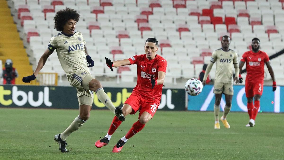 Fenerbahçe, Sivasspor'u 29 maçta 17 kez yendi