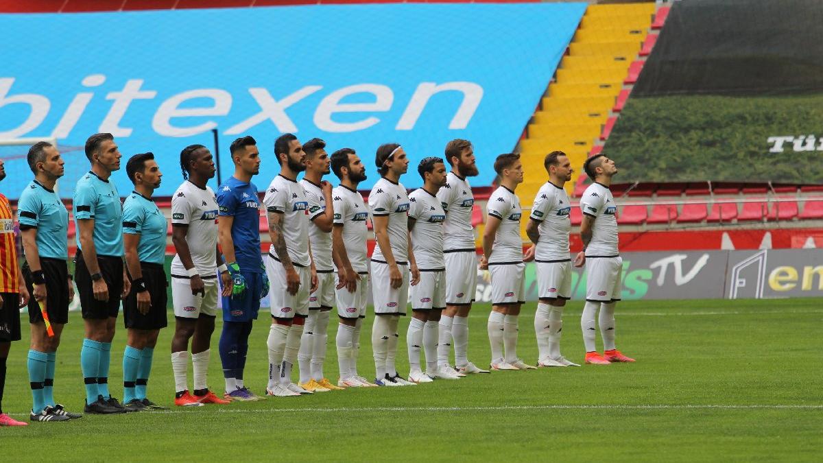 Süper Lig'e veda eden Denizlispor'da kadro dağılacak