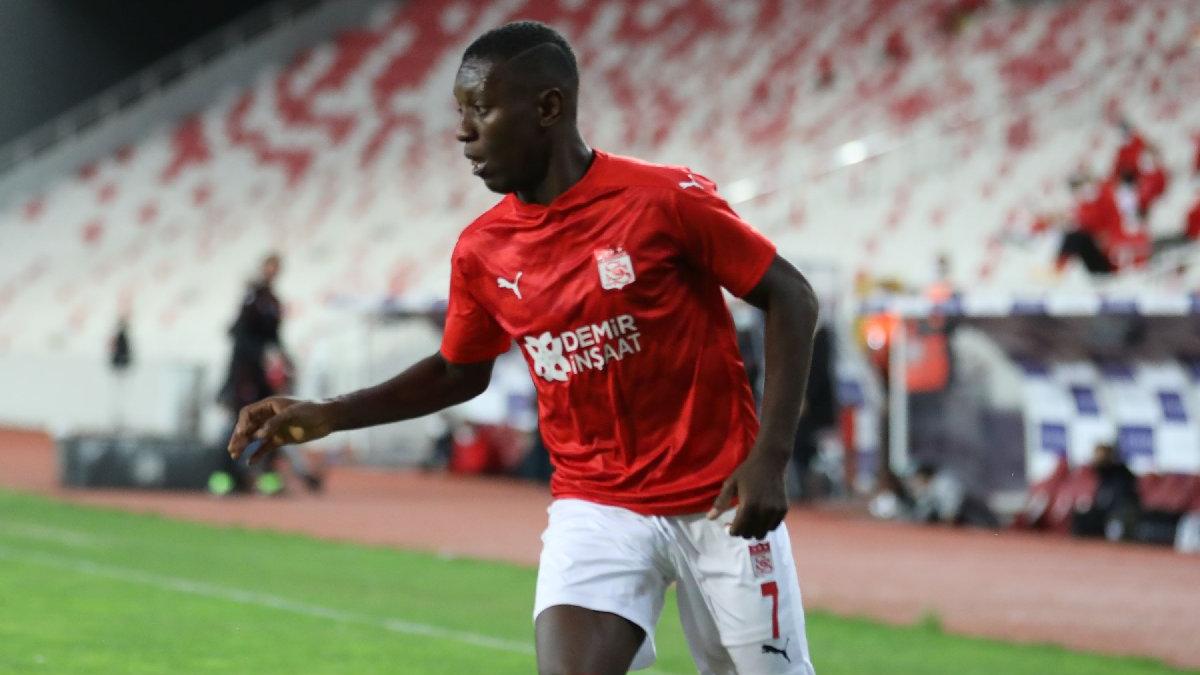Max Gradel'e iki yıllık teklif