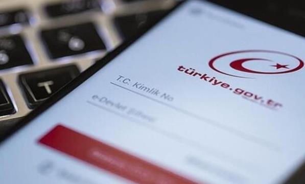 Tam kapanmada şu ana kadar 691 bin 890 kişi e-Devlet'ten izin belgesi aldı