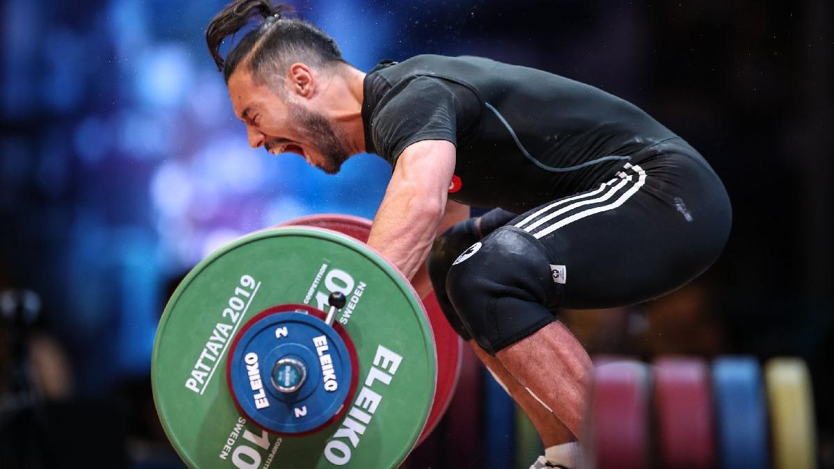 Halterde men paniği