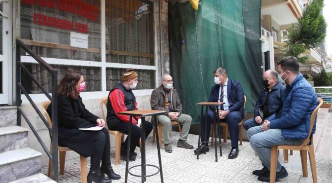 Belediyeden kahve esnafına 500’er lira destek