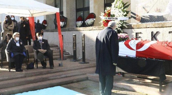 Kalp krizinden ölen ODTÜ eski Rektörü Acar için tören