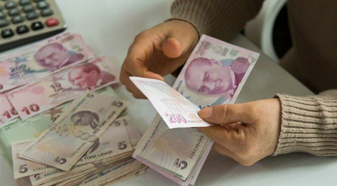 KYK kredi ve burs ödemeleri ne zaman yapılacak?