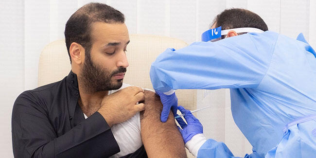 Suudi Arabistan Veliaht Prensi Selman koronavirüs aşısı oldu