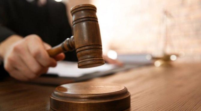 Yaşlı kadını bağcıkla boğan kurye için müebbet talebi