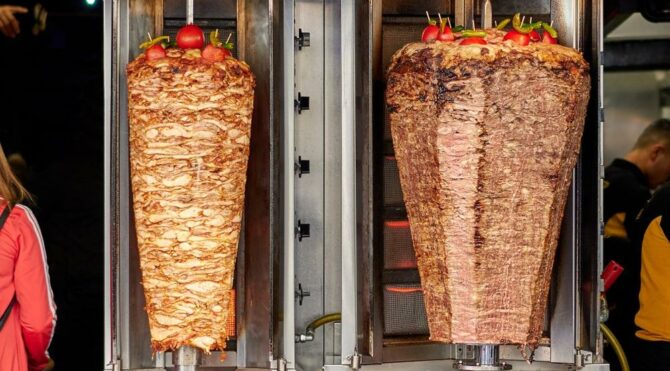 4 SORUDA DÖNER MESELESİ | Yeteri kadar denetim var mı? Aslında ne yiyoruz?